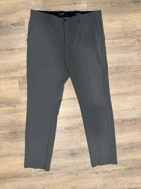 Men's Greg Norman Classic Straight Leg Dress Pants - Charcoal